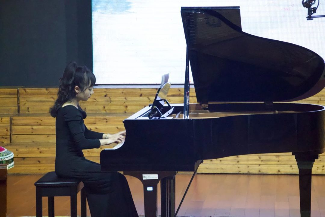 97557f10045b4a89a121c80ad3203f7d.jpg 97557f10045b4a89a121c80ad3203f7d.jpg